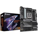 Gigabyte | X670 AORUS ELITE AX 1.0A M/B | Processor family AMD | Processor socket AM5 | DDR5 DIMM | Memory slots 4 | Supported h